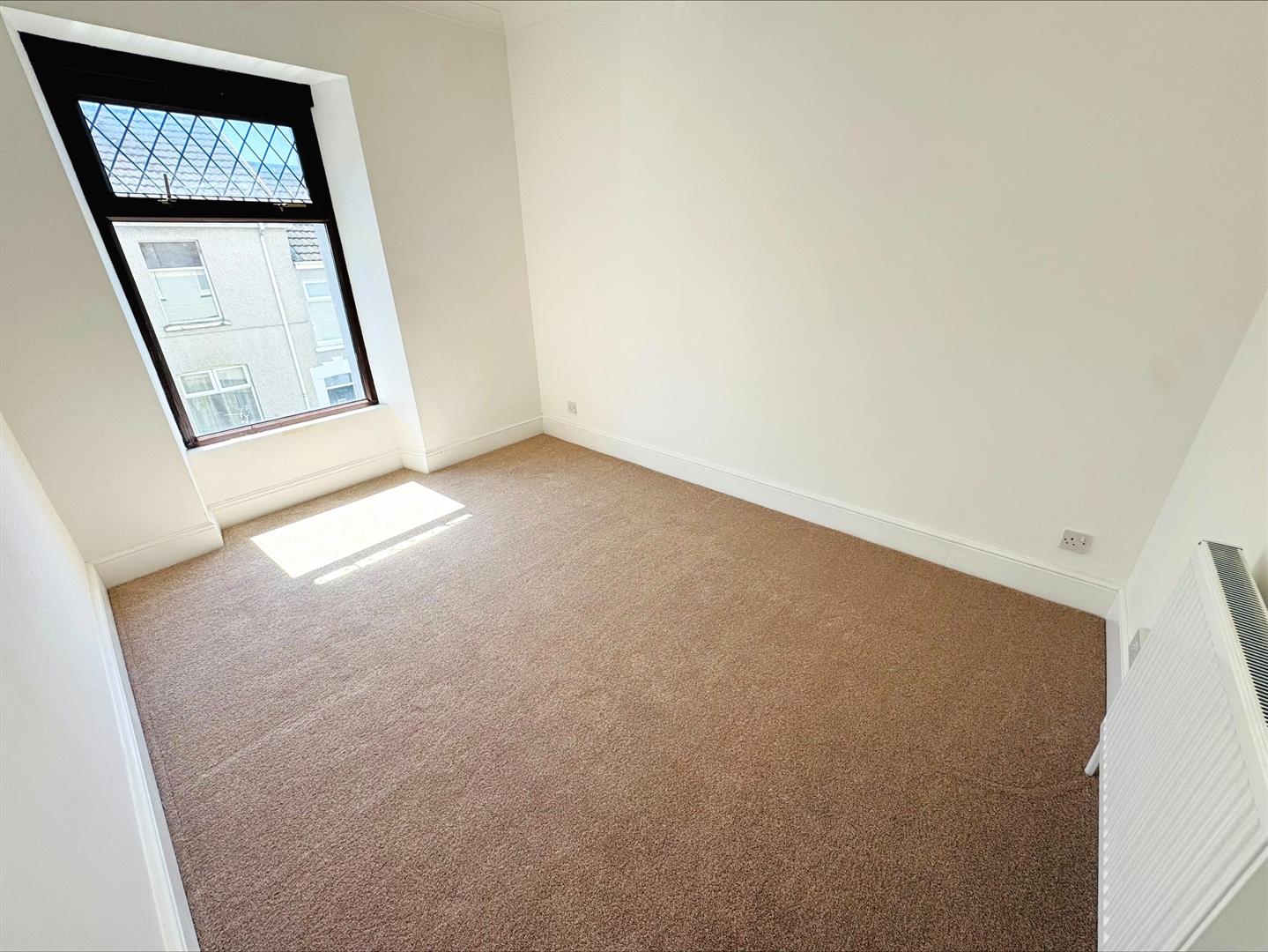 Prendergast Street, Llanelli, SA15 1DW